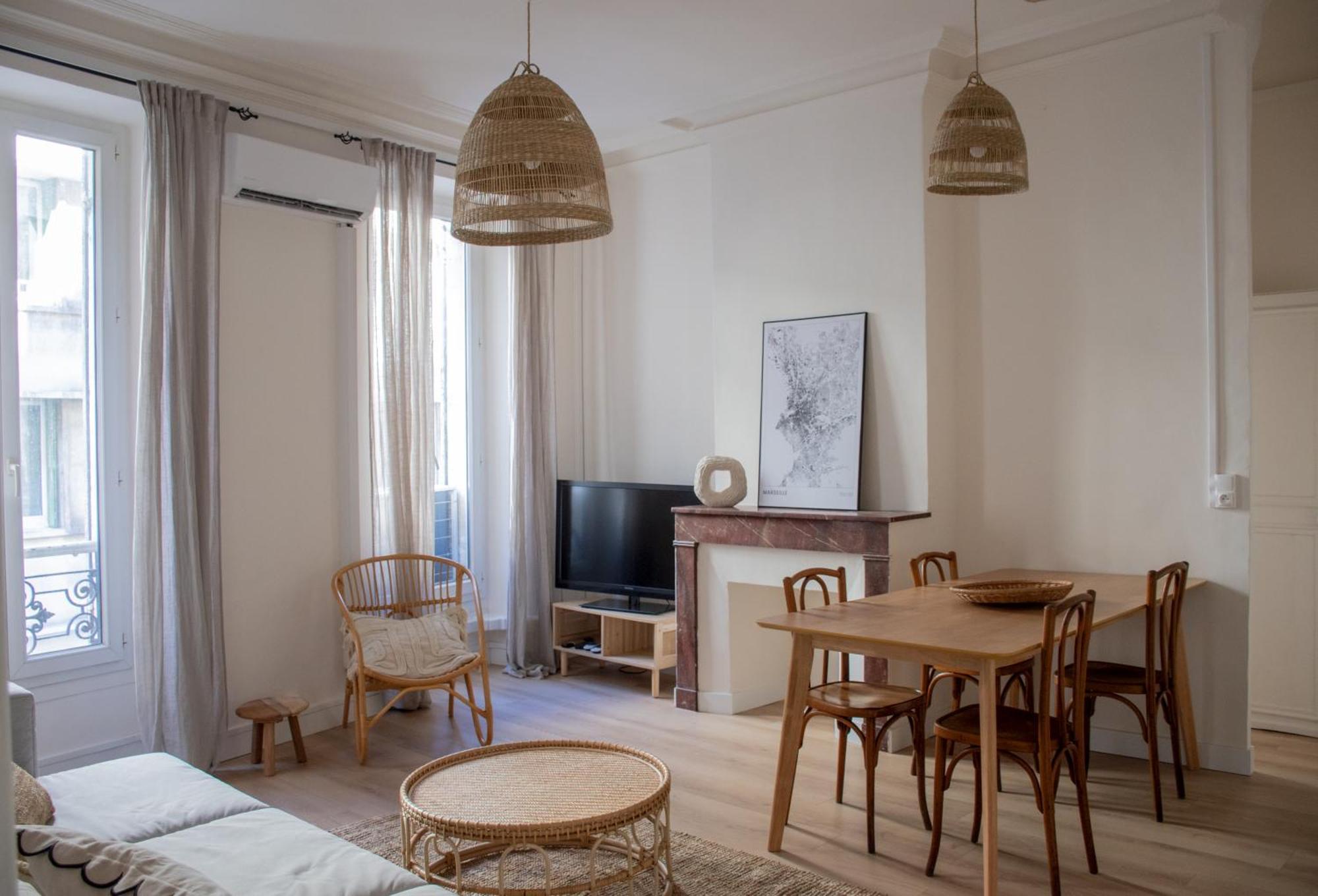 Cozy Flat Fully Renovated By Interior Designer Apartment Marseille Ngoại thất bức ảnh